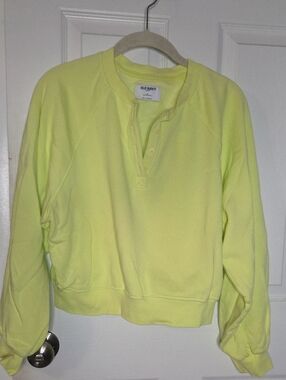 Old Navy Neon Yellow Henley Cropped Pullover Sweatshirt